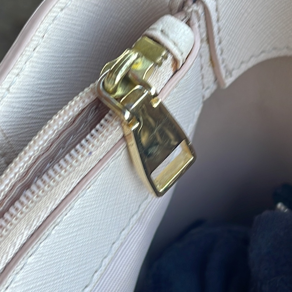 Tory Burch Small York Tote - Picture 7 of 9